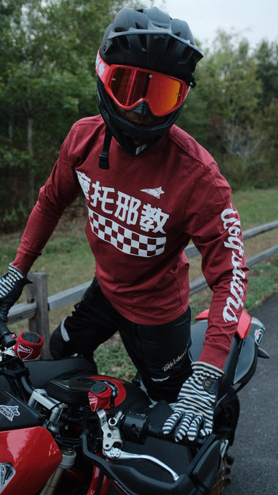 Long Sleeve Finish Line Racer T Shirt | Wolfsmiths Heights